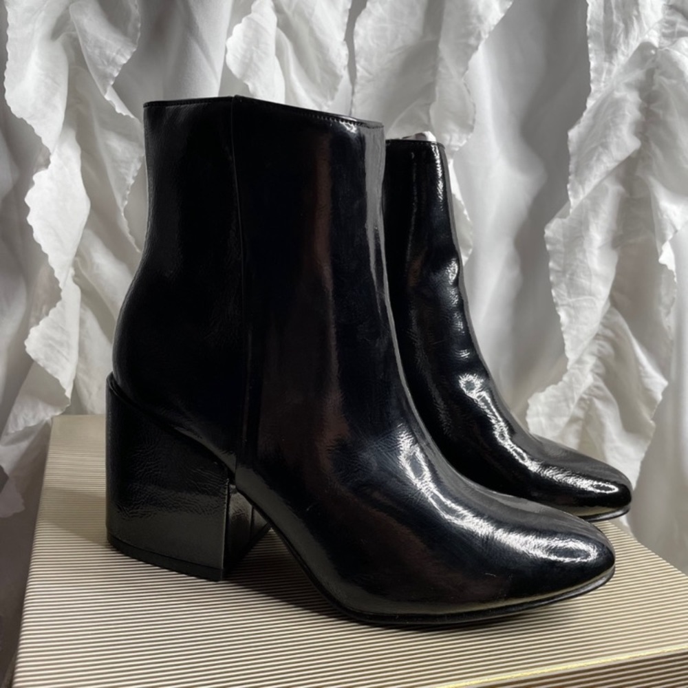 Madden Girl Arrcade boots